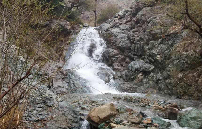 مسیر کوهنوردی حصارک تهران